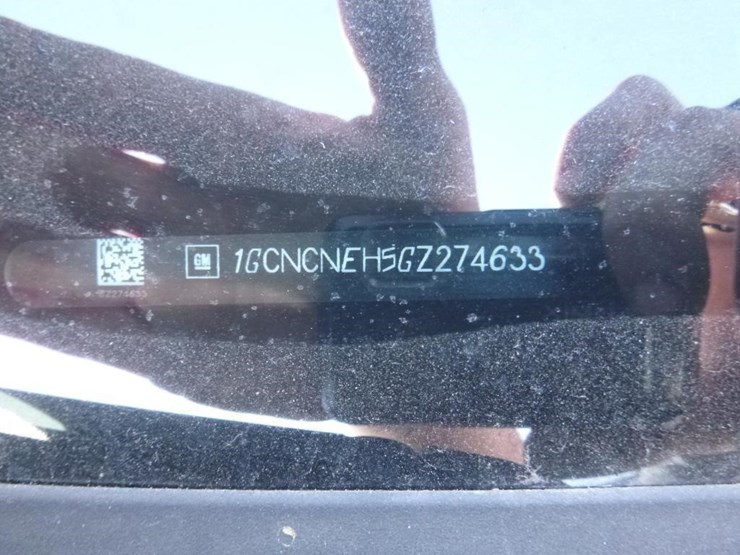 2016-chevrolet-1500-image-13