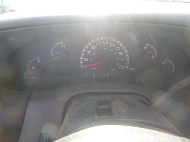 2004-ford-f150-image-12