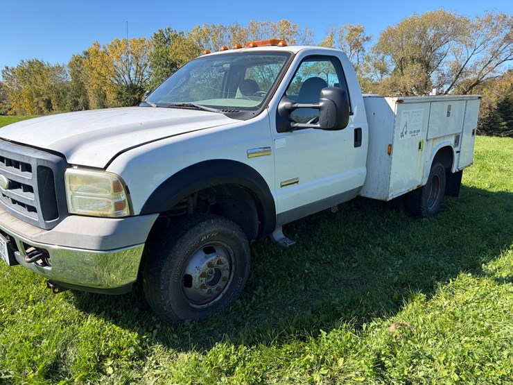 2006-ford-f350-image-1