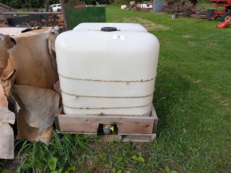 #4067-•-225-gallon-tote-image-2