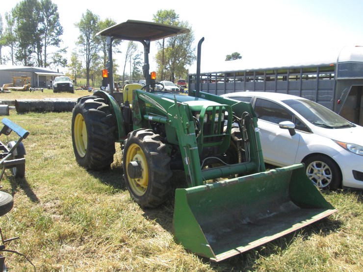 john-deere-5205-image-2