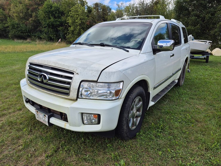 2006-infiniti-qx56-image-1