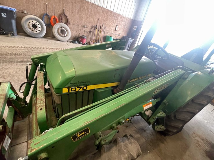 john-deere-1070-image-6