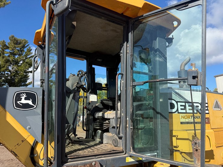 deere-672d-image-114