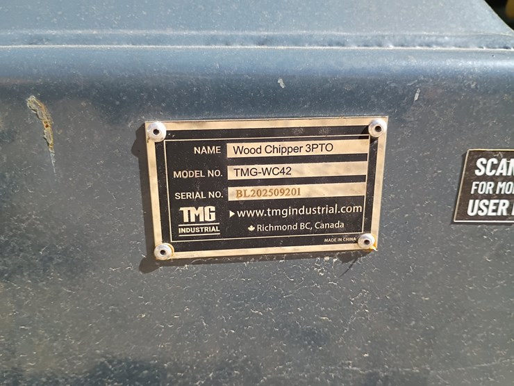 #27043-•-tmg-3-point-wood-chipper-image-17