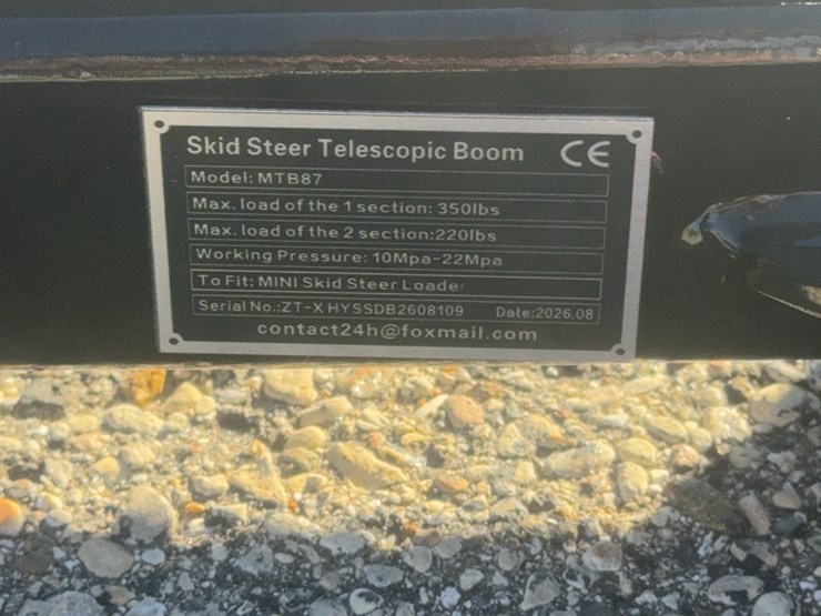 future-mini-telescopic-boom-image-4
