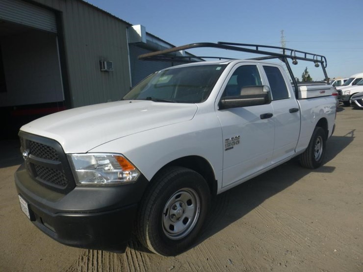 2021-dodge-1500-image-2