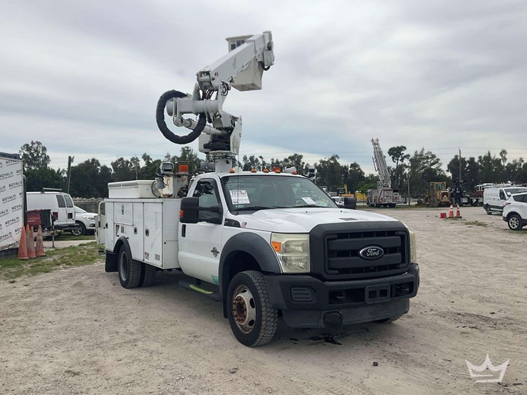 2014-ford-f550-image-2