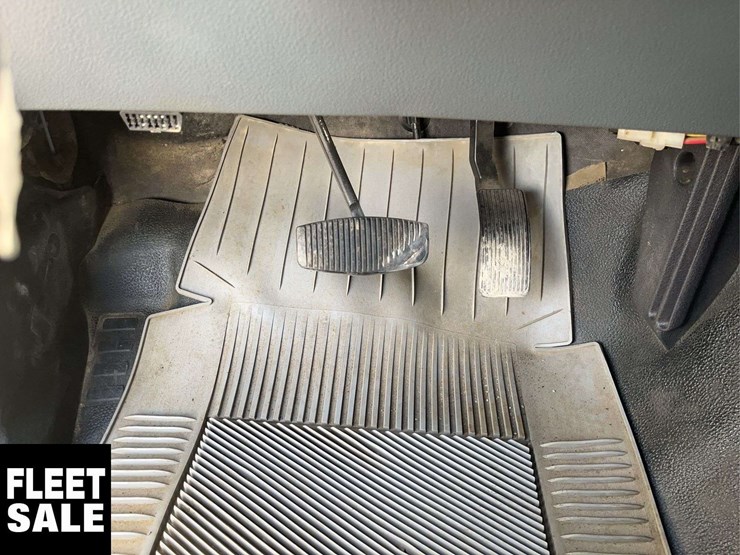 2015-ford-f350-image-23