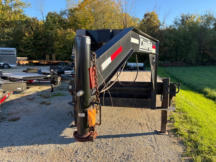 #641-•-2019-corn-pro-trailer-(has-wi-title)-(helenville,-wi)-image-12