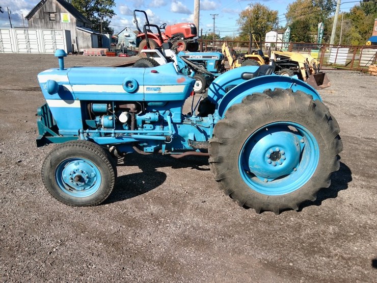 ford-3000-image-8