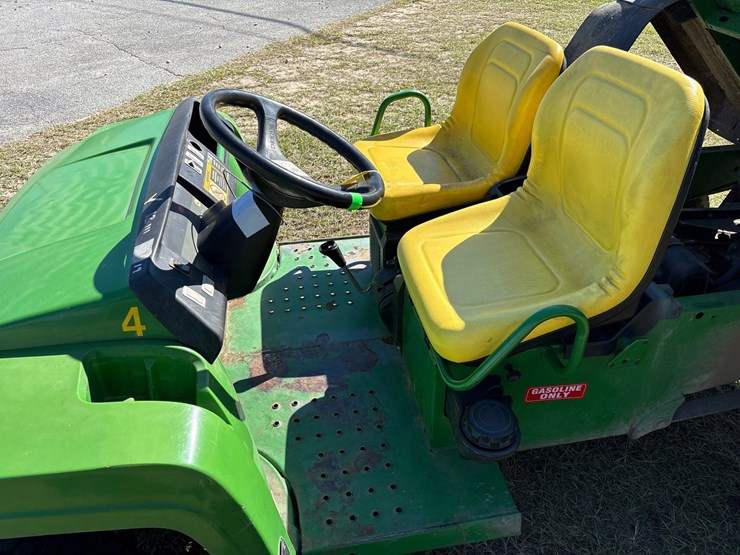 john-deere-gator-image-3