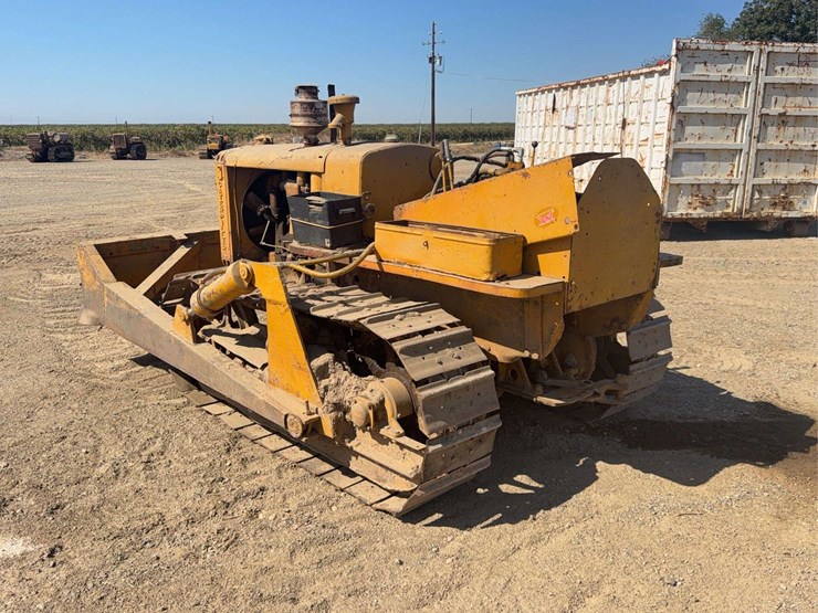 caterpillar-28-image-3