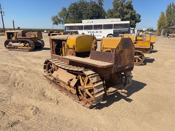 caterpillar-20-image-3