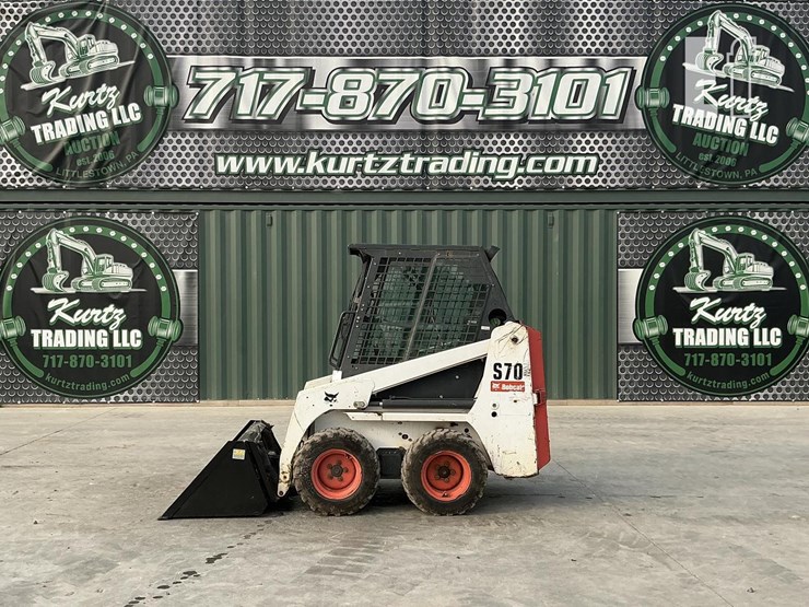 2011-bobcat-s70-image-1