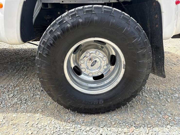 2017-ford-f350-image-70