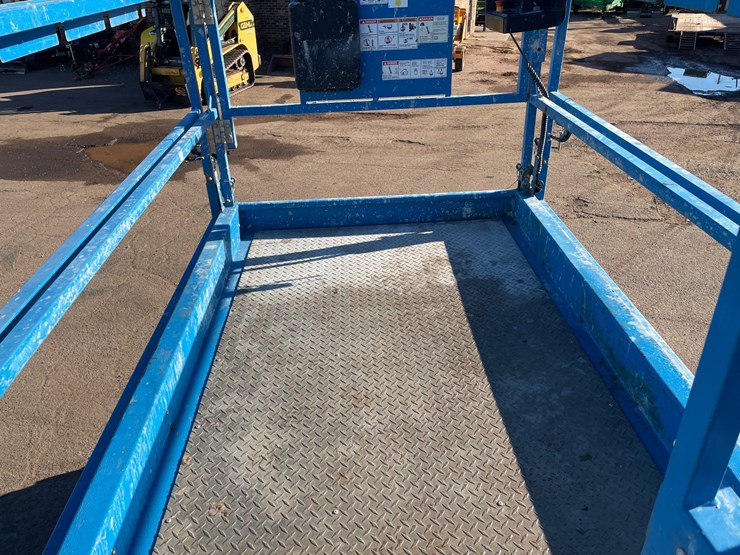 #340-•-2022-genie-gs-3369-all-terrain-scissor-lift-(ashland,-wi)-image-37