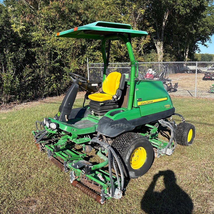JOHN DEERE 7700A