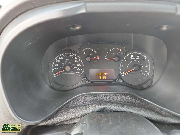 2015-ram-promaster-city-image-40