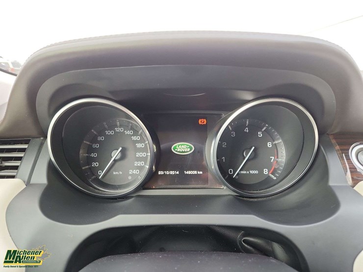 2015-land-rover-range-rover-evoque-image-22