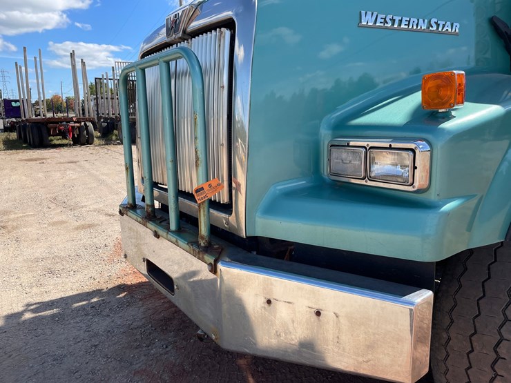 2015-western-star-4900sb-image-9