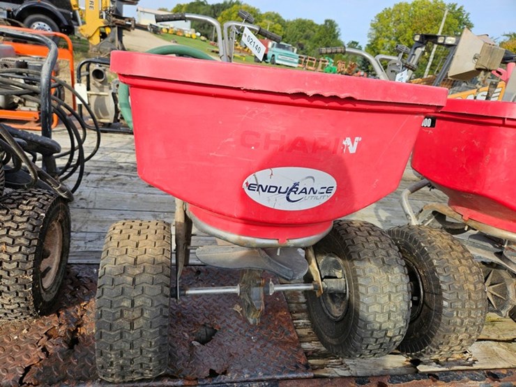 #2140-•-chapin-lawn-spreader-image-6