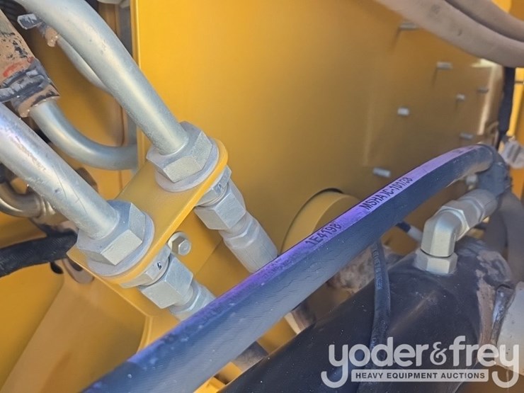 2017-caterpillar-279d-image-33