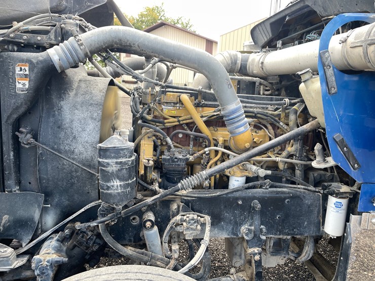 2007-kenworth-w900-image-13