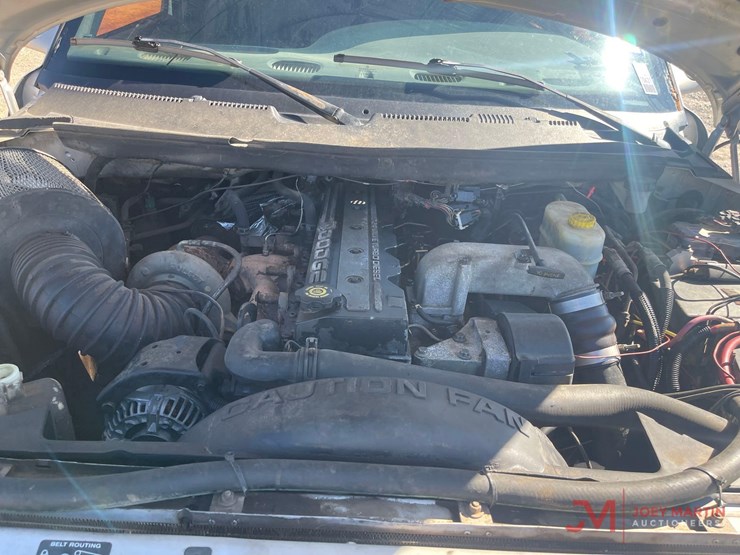 2001-dodge-ram-3500-image-12