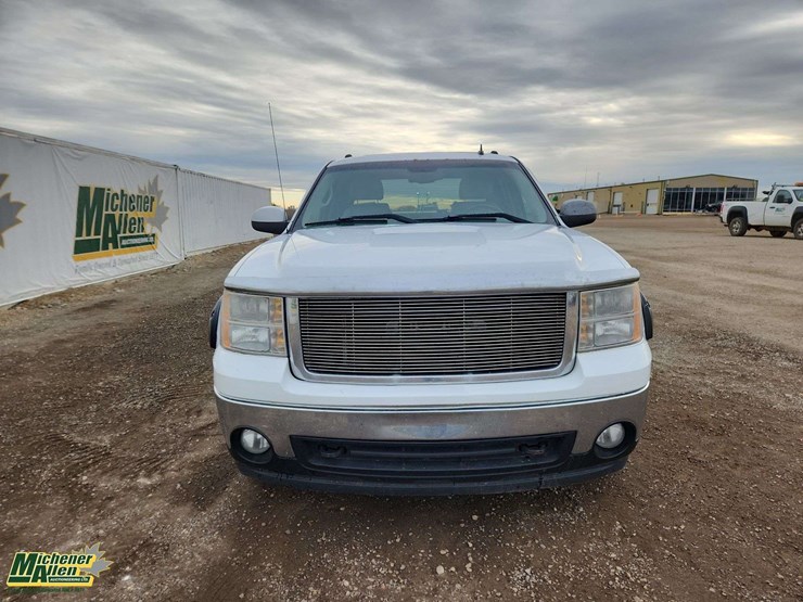 2007-gmc-sierra-1500-image-24
