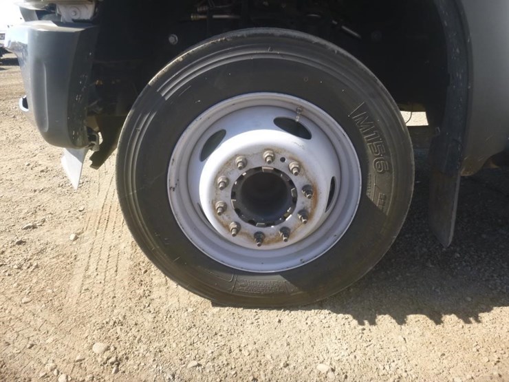 2012-ford-f550-image-19