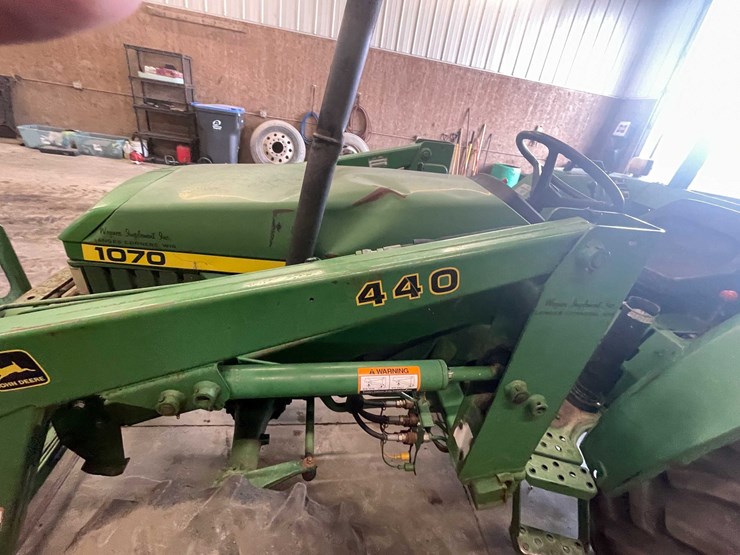 john-deere-1070-image-8