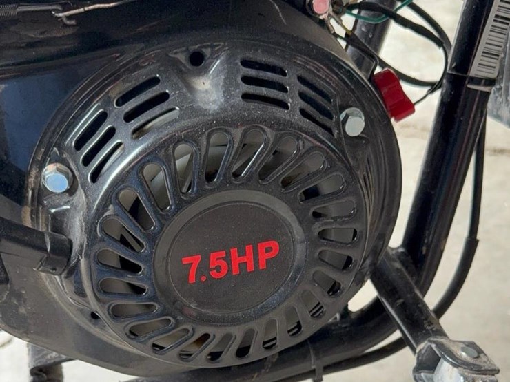 2023-massimo-motorcycle-image-3