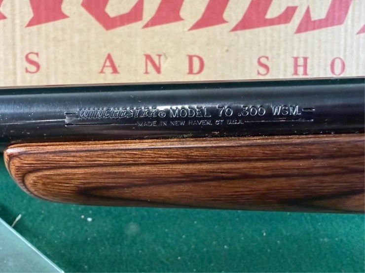 winchester-mdl.70-300-wsm-rifle-image-12