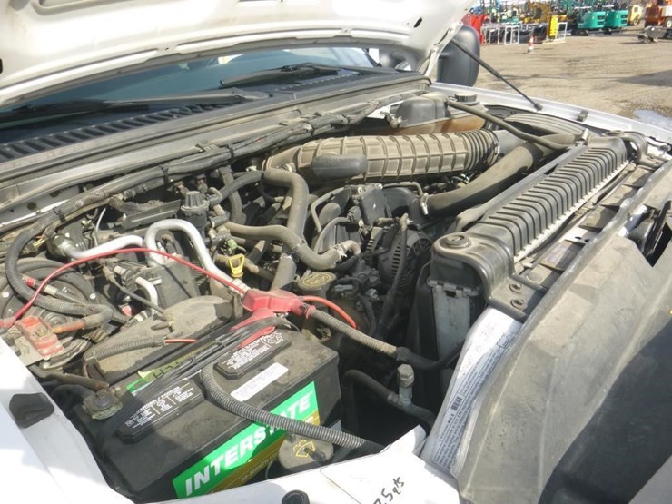 2005-ford-f450-image-12