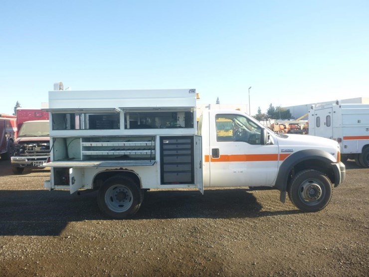 2005-ford-f450-image-10