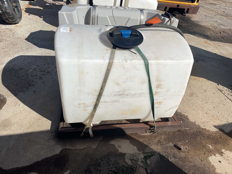 #1836-•-100-gallon-horizontal-tank-and-cradle-image-1