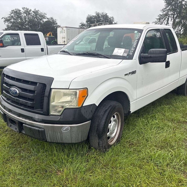 2011 FORD F150