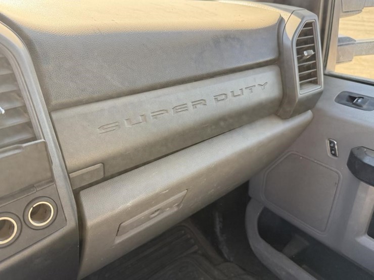 2019-ford-f450-image-49