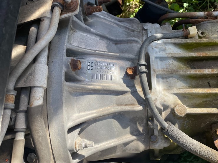 isuzu-nqr-image-41