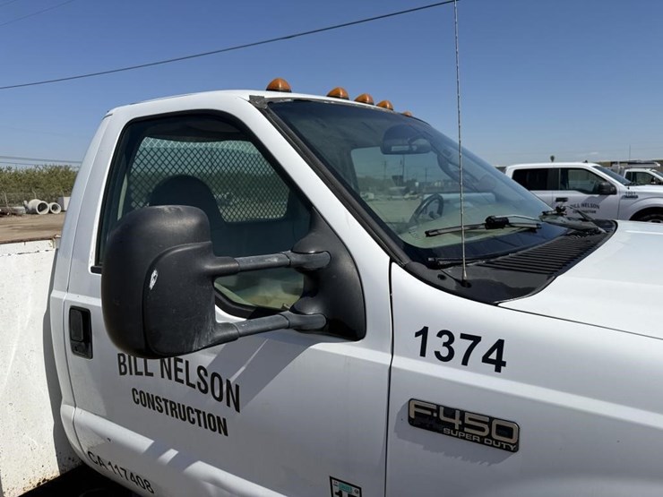 ford-f450-image-17