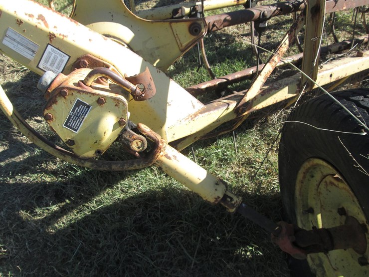 new-holland-256-image-6