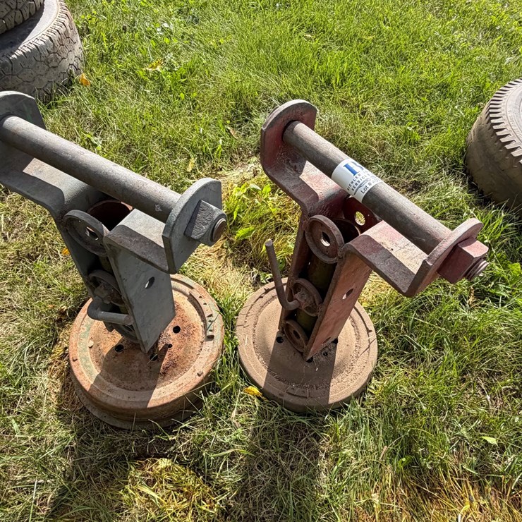 #4035 • Small Adjustable Roller Stands