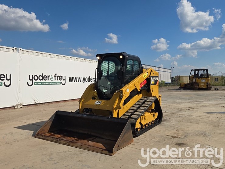 2017-caterpillar-279d-image-1