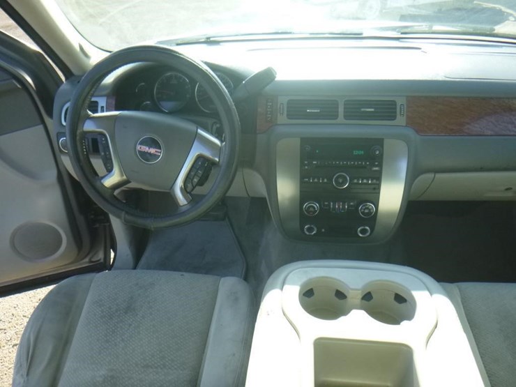 2007-gmc-yukon-image-9