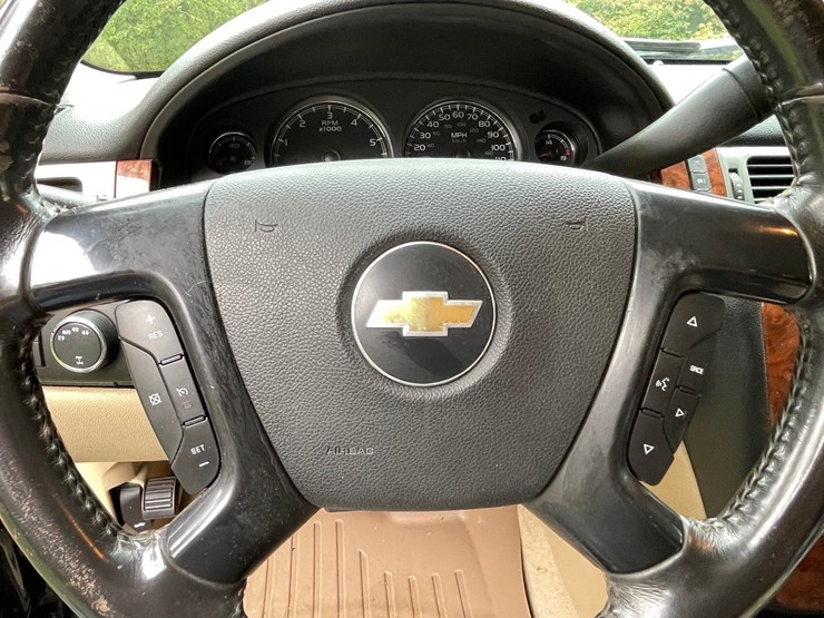 2007-chevrolet-tahoe-ltz-image-79