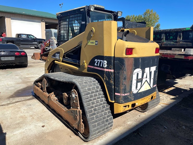 caterpillar-277b-image-3