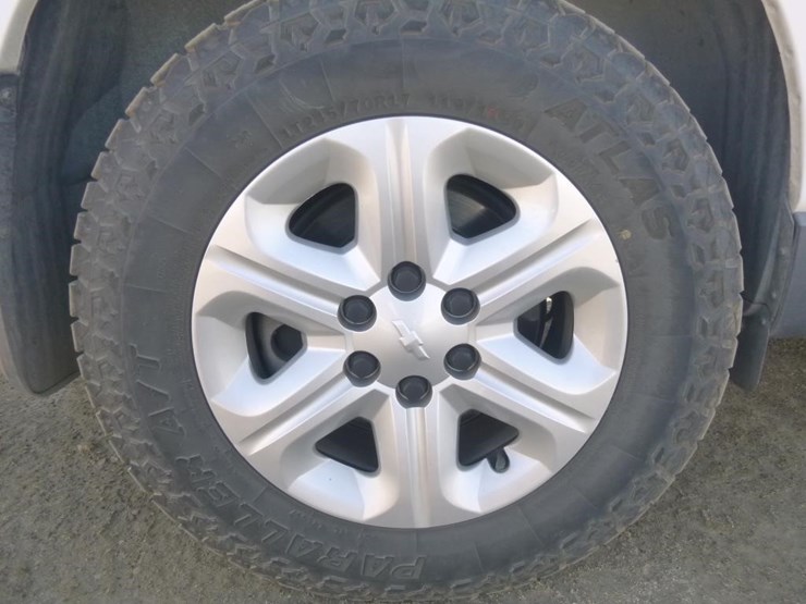 2017-chevrolet-traverse-image-27