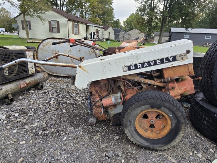 gravely-convertible-walk-behind-tractor-image-2