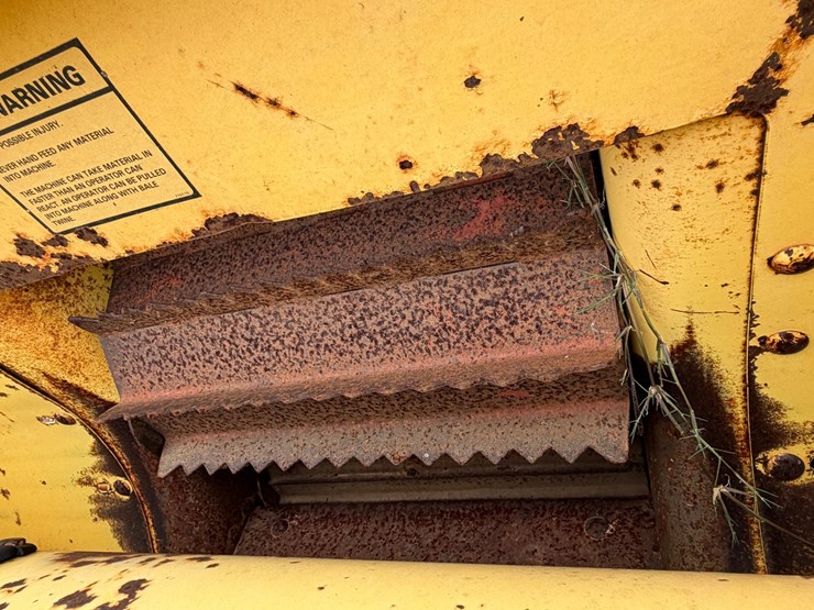 new-holland-717-image-13